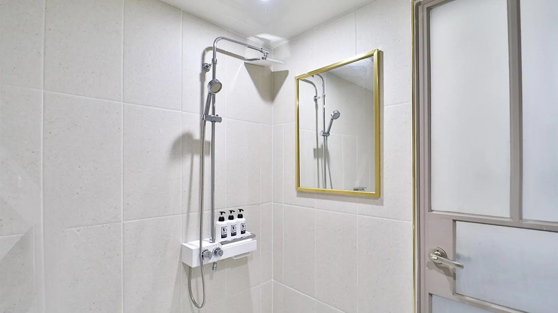 Calm Rest Hotel Busan Sasang 2*,  Sydkorea